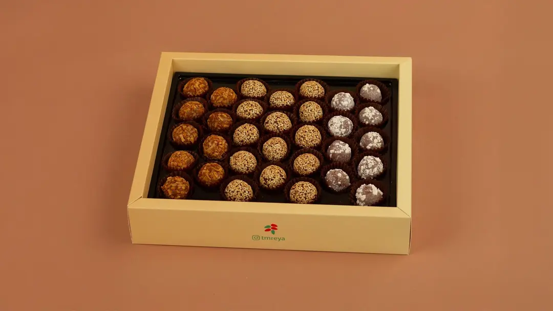 Dates balls medium