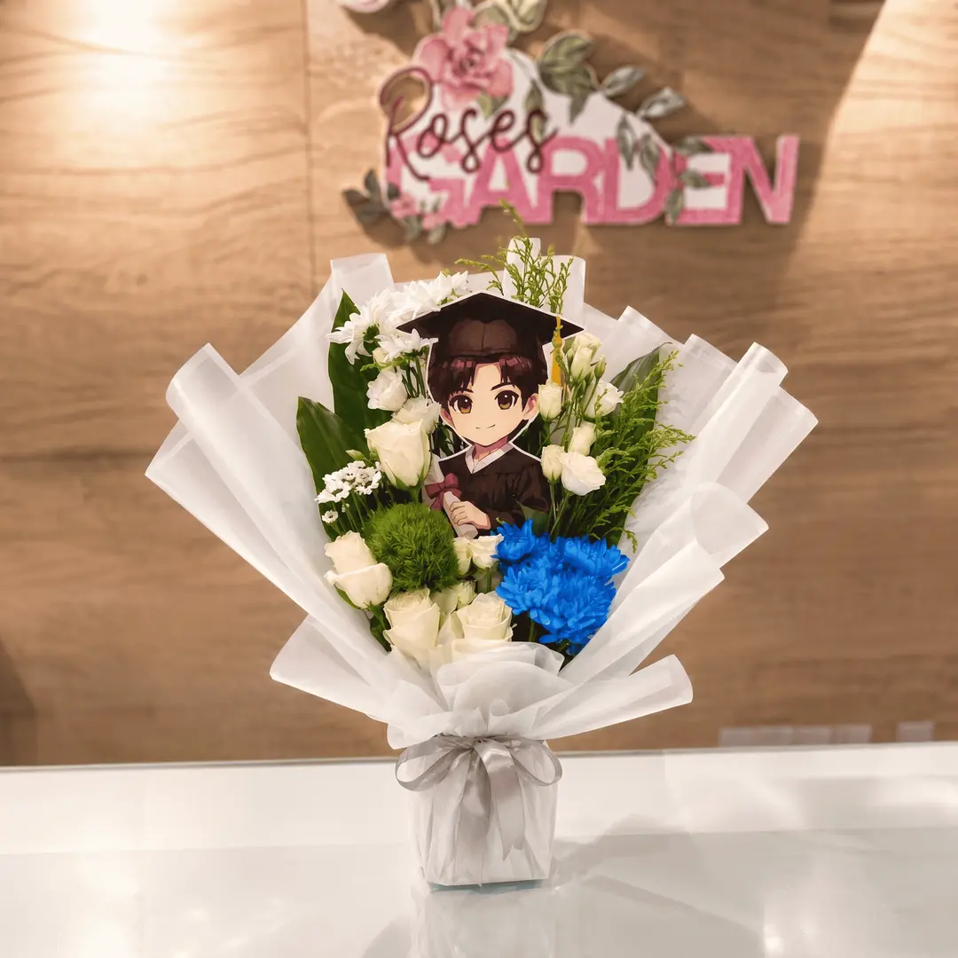 Graduation Joy Bouquet 🎓💙