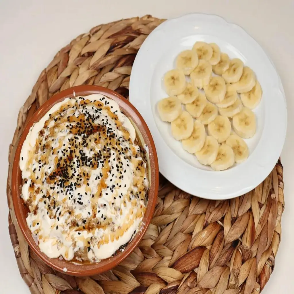 Masoub with Honey, Ghee, and Cream