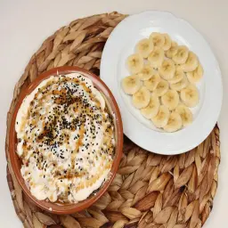 معصوب عسل وسمن وقشطة