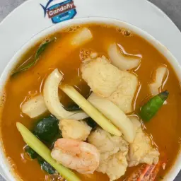 شوربة توم يوم