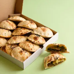 Baked Circles Box