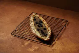 لبنة زعتر زيتون