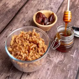 Dates and Honey Areeka
