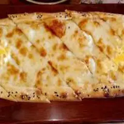 فطيرة جبنة شيدر
