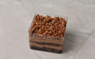 كيك شوكولا علبة