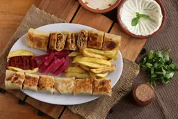 شاورما عربي دجاج (صحن)