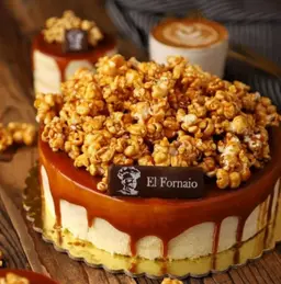 Popcorn Cake - Medium