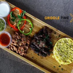 بوريتو مع صينية الأرز
