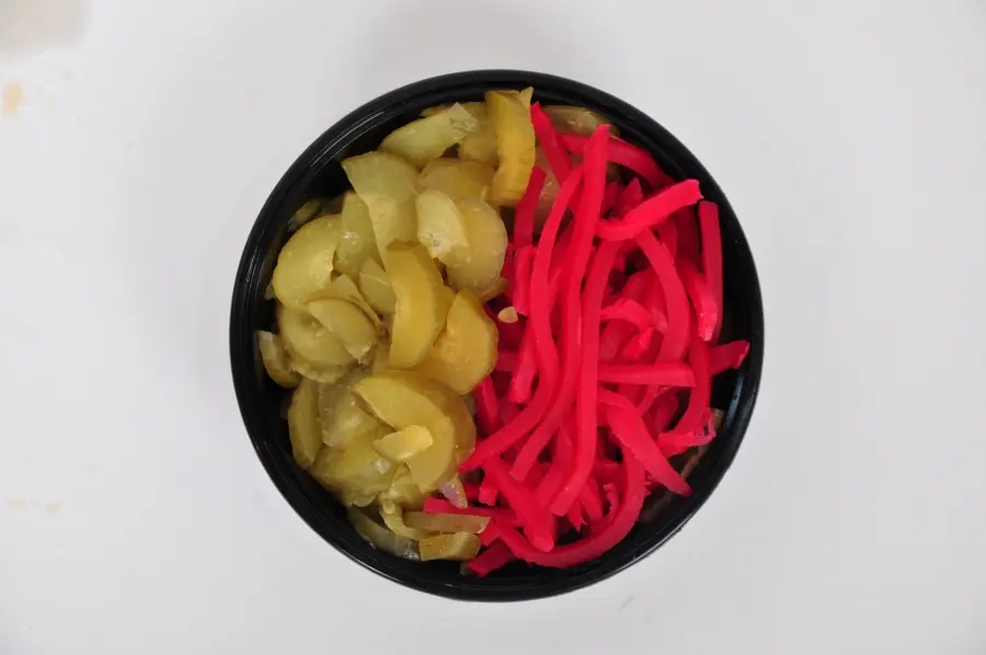 Pickles plate
