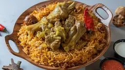لحم نعيمي رز كبسة حمرا