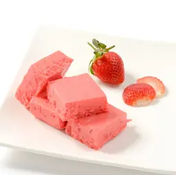 Labania With Strawberry