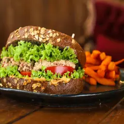 تونا سوبريم
