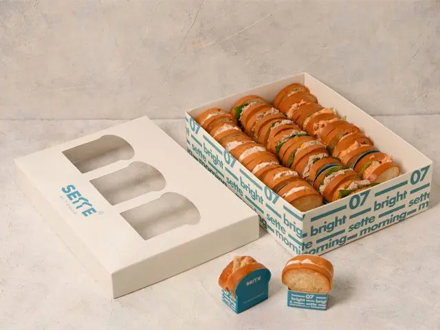 Mini Toast Box 24 Pieces