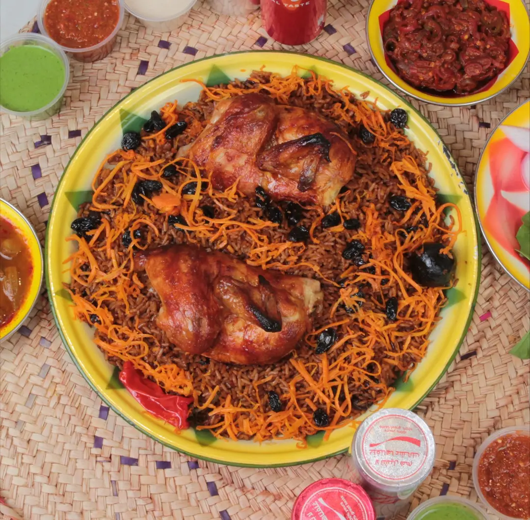 دجاج شواية مع الرز الأمريكي