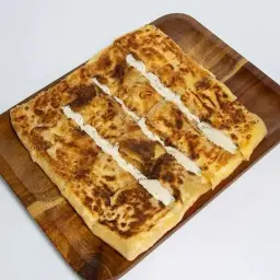 Sweet Mutabbaq with Clotted Cream