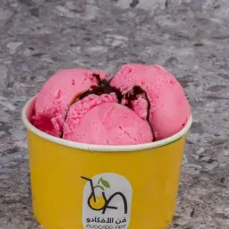 آيس كريم فراولة