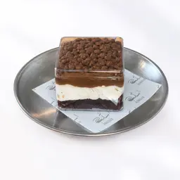 Crunchy Cake