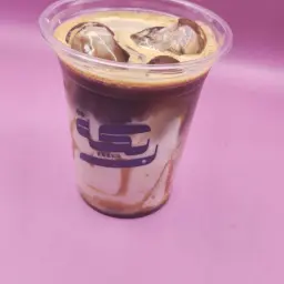 موكا لاتيه بارد