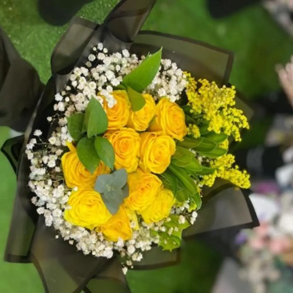 باقة ورد أصفر