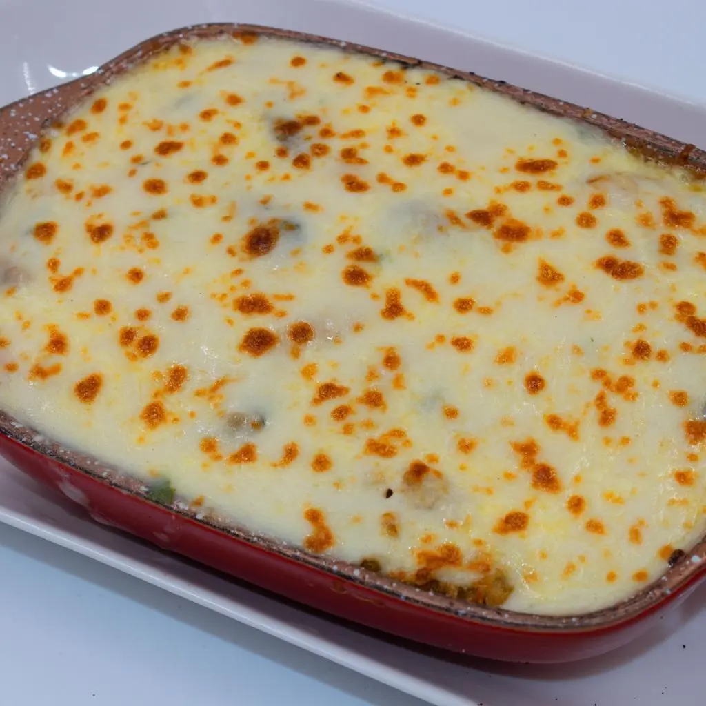 طاجن صوص أبيض
