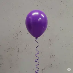 بالون هيليوم بنفسجي
