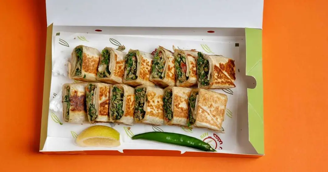 Motabaq roll