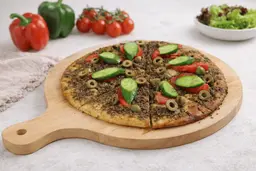 منقوشة زعتر وخضار