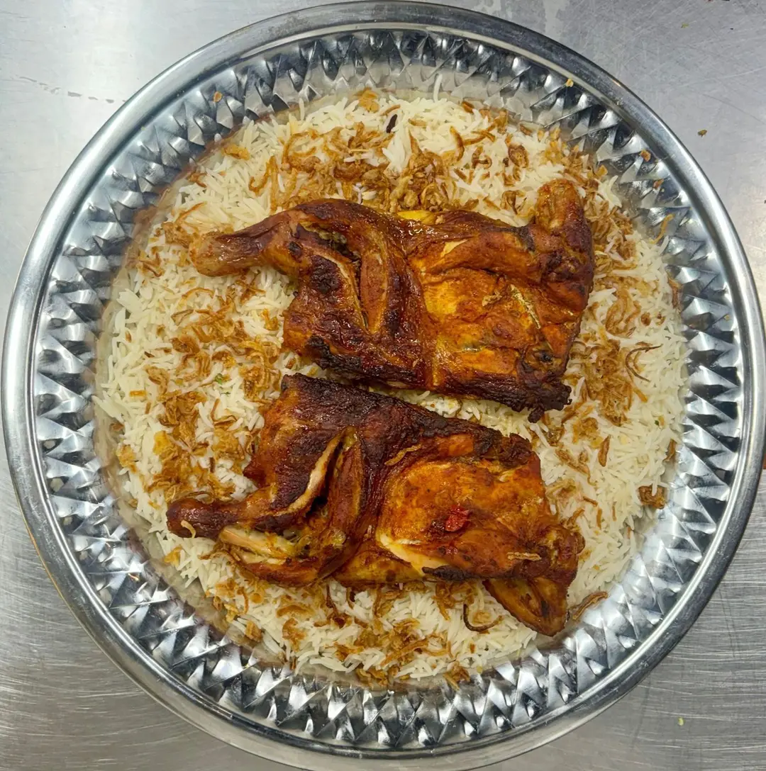 حبة دجاج فرن رز ابيض