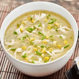 شوربة دجاج بالذرة الحلوة