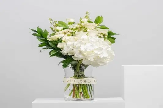 Bassata / Natural Flower Vase