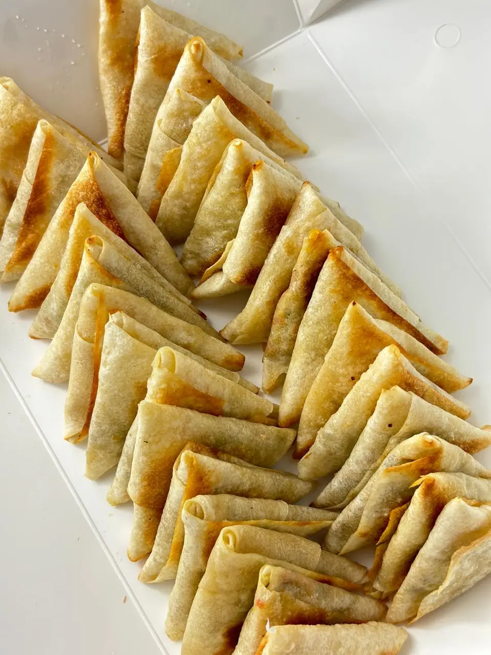 سمبوسة جبنة