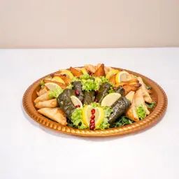 صحن مشكل مقليات