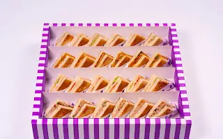 XL Deluxe Box Tosted Bread