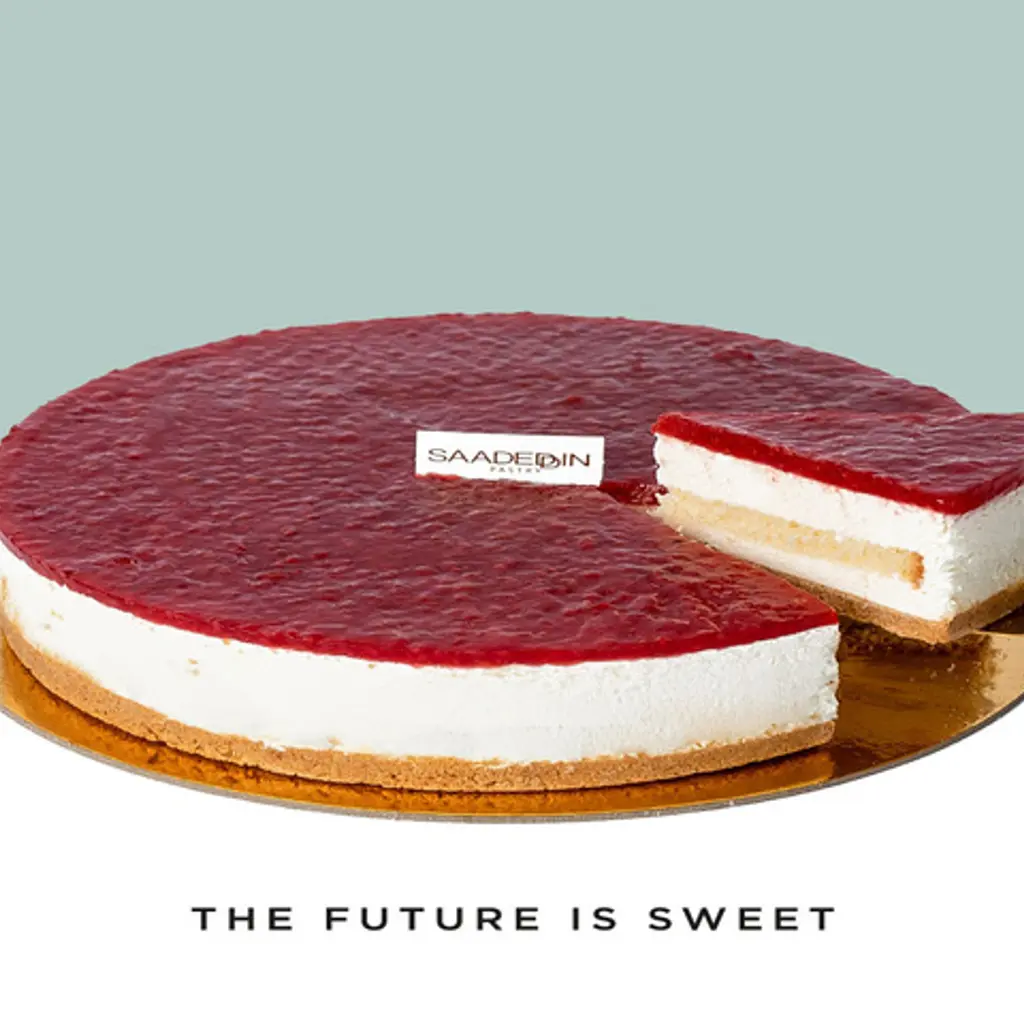 Large red berry cheesecake