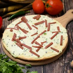 Akkawi Rounded with Mortadella Pie