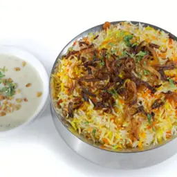 Chicken biryani with bone