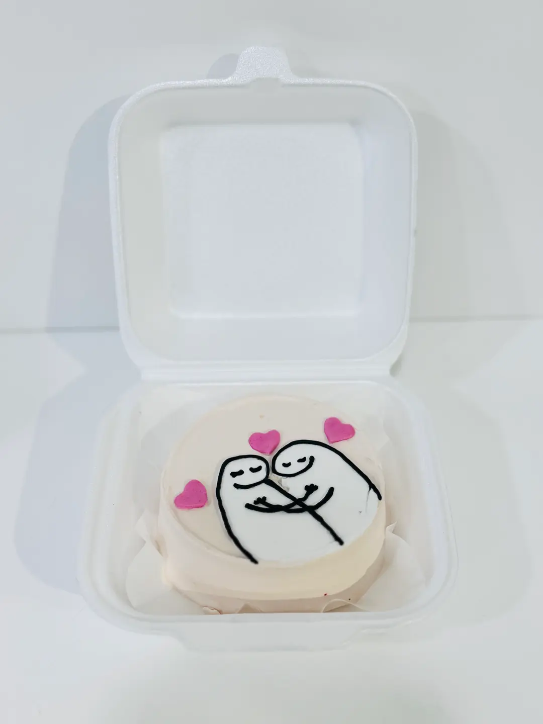 Hug Lunch Cake