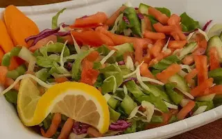 سلطة خضراء