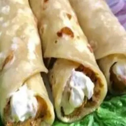 Beef Awsal Sandwich Roll with Mayo and Garlic
