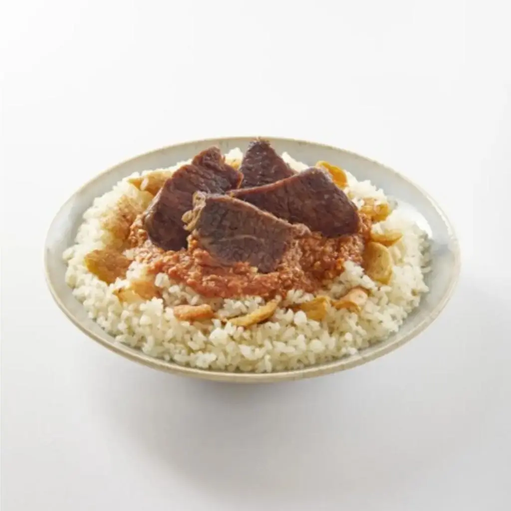 لحمة مع أرز وخضار