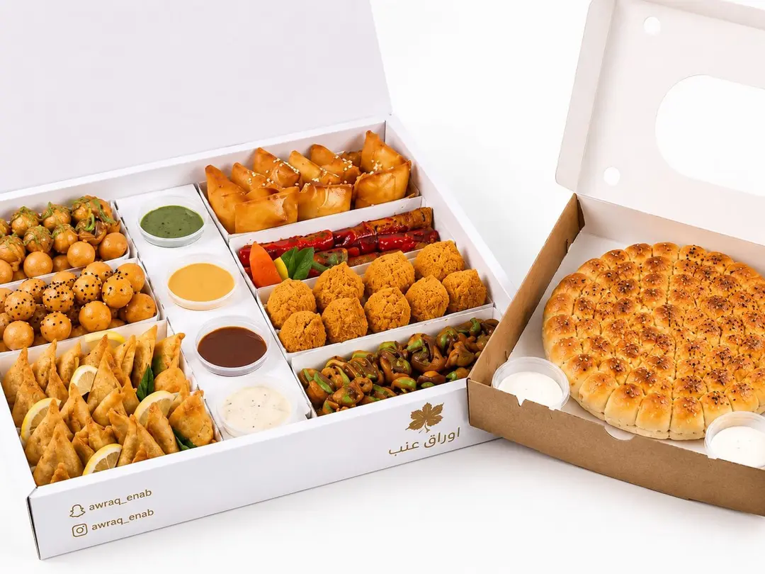 Mixed Family Box Sweet and Savory with khalia