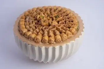 صينية دائري بقلاوة مشكل