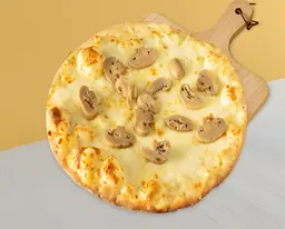 Akkawi cheese with mushrooms