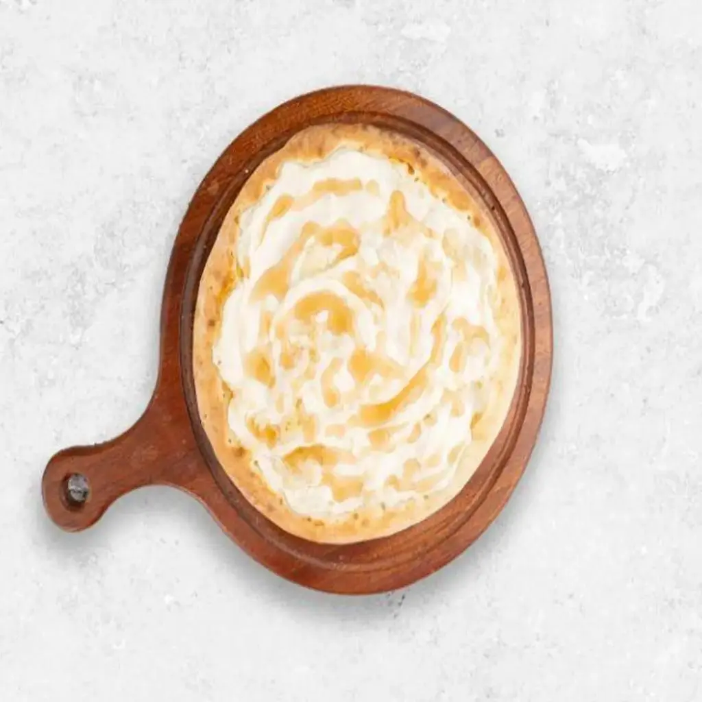 Round Labneh Pie