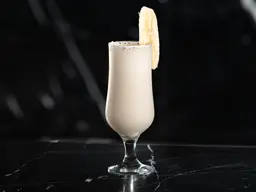 موز مع الحليب