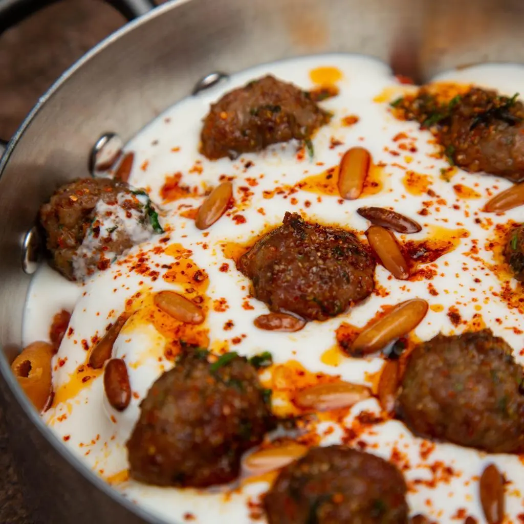 فتة كباب