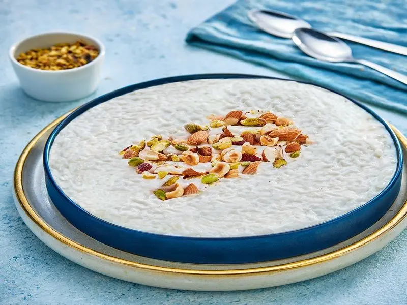 Rice with milk and nuts