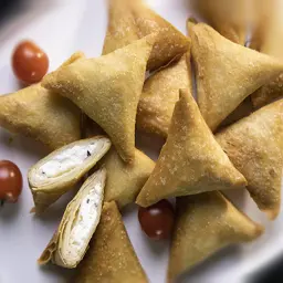 سمبوسة جبن