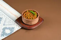 طاجن بازلاء بدون لحم